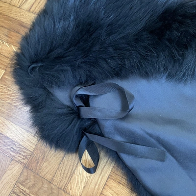 Pre-owned Pinko Black Fox Scarf