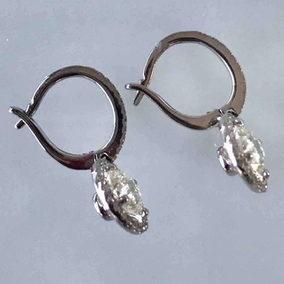 Pre-owned De Beers Platinum Earrings In Silver