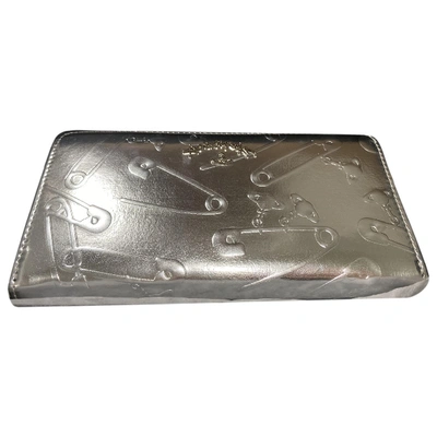 Pre-owned Vivienne Westwood Anglomania Silver Leather Wallet