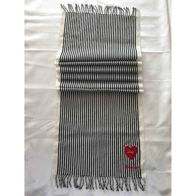 Pre-owned Moschino Wool Scarf