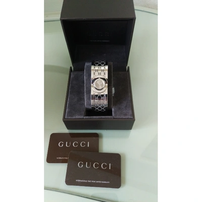 Pre-owned Gucci Twirl Silver Steel Watch