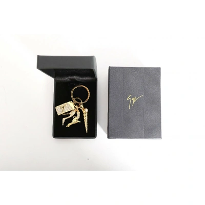 Pre-owned Giuseppe Zanotti Gold Pearl Bag Charms