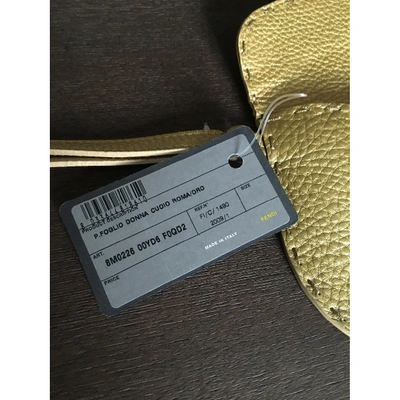 Pre-owned Fendi Leather Wallet In Metallic