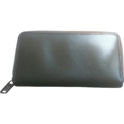 Pre-owned Marc Jacobs Leather Wallet In Brown