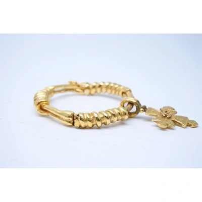 Pre-owned Chanel Gold Gold Plated Bracelet