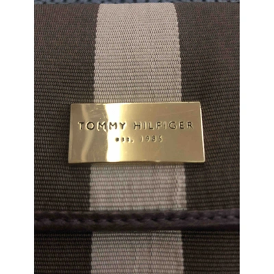 Pre-owned Tommy Hilfiger Cloth Purse In Brown