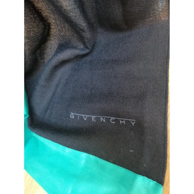 Pre-owned Givenchy Wool Stole In Black