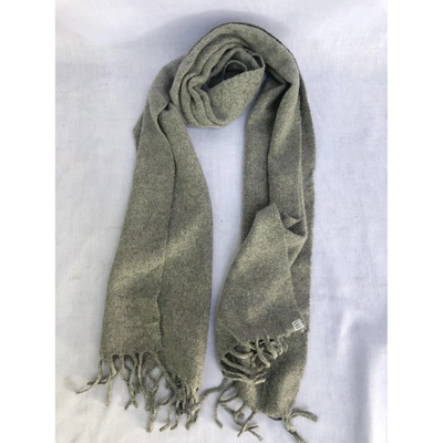 Pre-owned Fendi Scarf In Silver