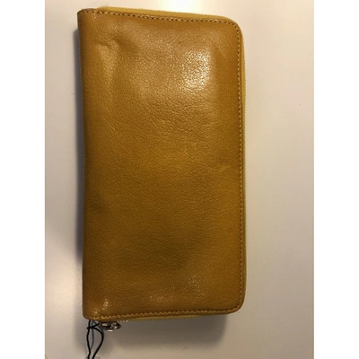 Pre-owned Marc Jacobs Yellow Leather Wallet