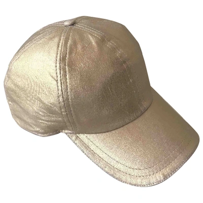 FENDI Pre-owned Cap In Gold