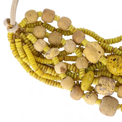 Pre-owned Monies Yellow Pearls Necklace