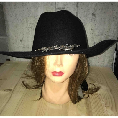 Pre-owned Pinko Black Wool Hat