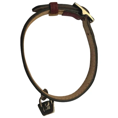 Pre-owned Longchamp Leather Bracelet In Burgundy