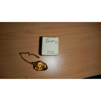 Pre-owned Kenzo Key Ring In Gold