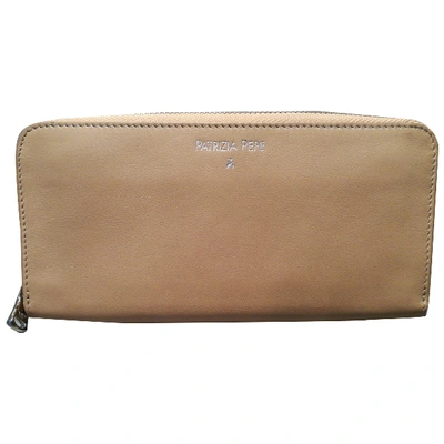Pre-owned Patrizia Pepe Leather Wallet In Beige
