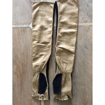 Pre-owned Chanel Leather Mittens In Beige