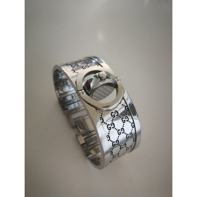 Pre-owned Gucci Twirl Watch In Silver