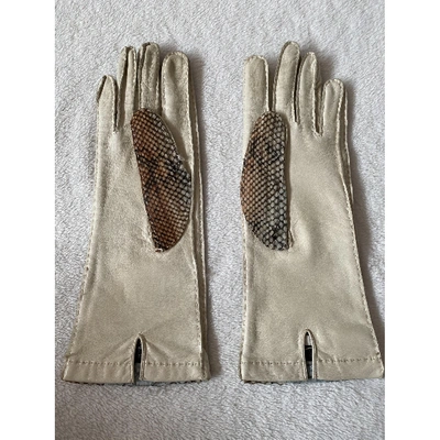 Pre-owned Prada Beige Python Gloves