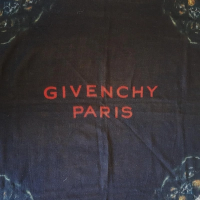 Pre-owned Givenchy Wool Scarf & Pocket Square In Black