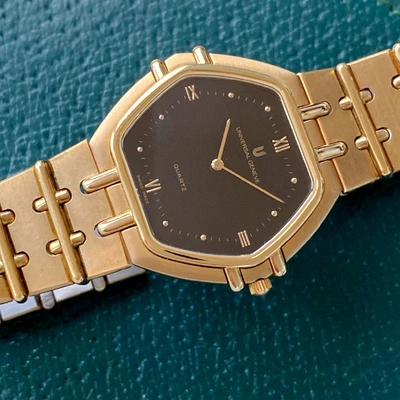 Pre-owned Universal Geneve Watch In Gold