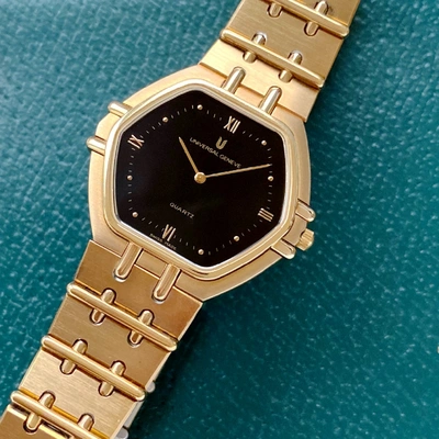 Pre-owned Universal Geneve Watch In Gold