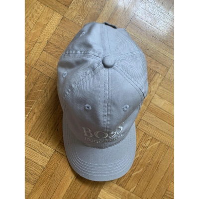 Pre-owned Hugo Boss Hat In Grey