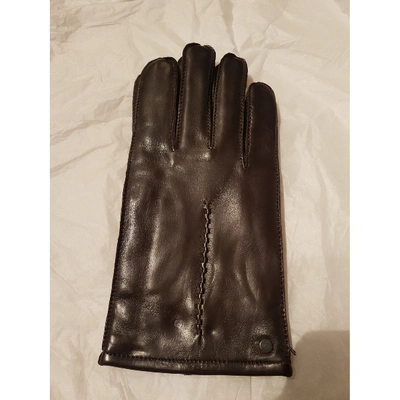 Pre-owned Hugo Boss Leather Gloves In Brown