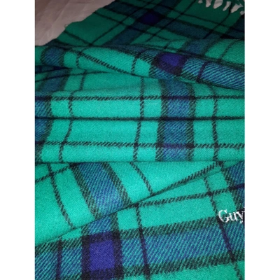 Pre-owned Guy Laroche Wool Scarf & Pocket Square In Green