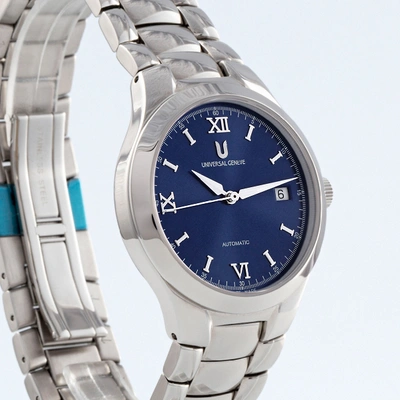 Pre-owned Universal Geneve Watch In Blue
