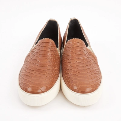 Pre-owned Stuart Weitzman Leather Trainers In Brown