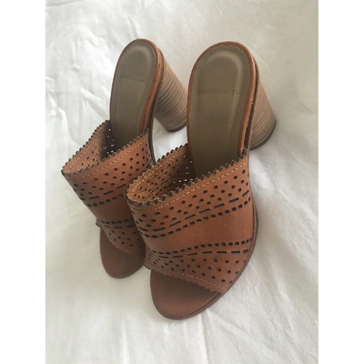 Pre-owned Gerard Darel Brown Leather Mules & Clogs