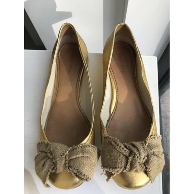 Pre-owned Miu Miu Leather Ballet Flats In Gold
