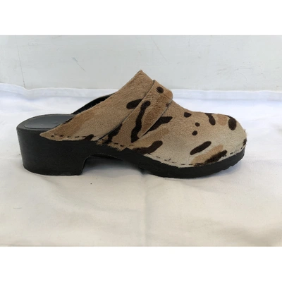 Pre-owned Fendi Pony-style Calfskin Mules & Clogs