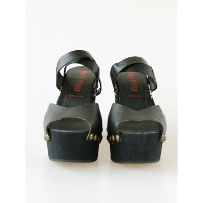 MIU MIU Pre-owned Leather Sandal In Black