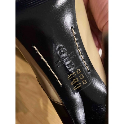 Pre-owned Kurt Geiger Beige Patent Leather Heels