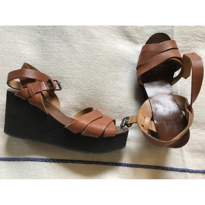 Pre-owned Swildens Camel Leather Sandals