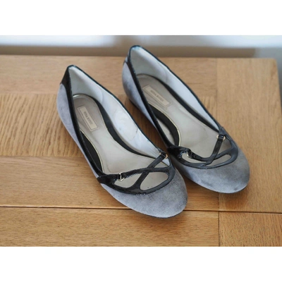 Pre-owned Nina Ricci Ballet Flats In Grey