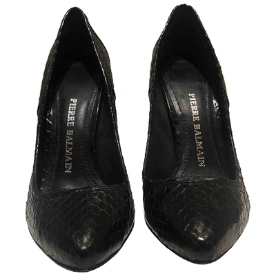 Pre-owned Pierre Balmain Black Leather Heels