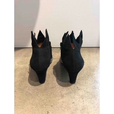 Pre-owned Chie Mihara Black Suede Heels