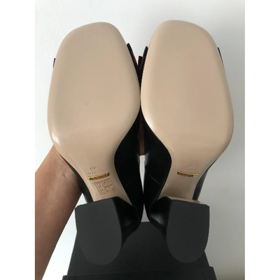 Pre-owned Gucci Sylvie Black Leather Heels