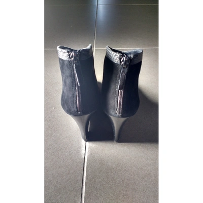 Pre-owned Elie Tahari Ankle Boots In Other