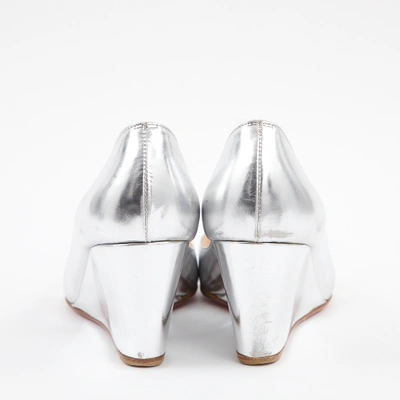 Pre-owned Christian Louboutin Silver Leather Heels