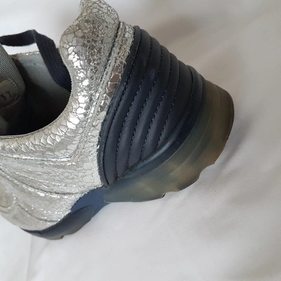 Pre-owned Chanel Leather Trainers In Silver