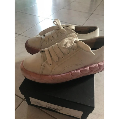 Pre-owned Marco De Vincenzo White Leather Trainers
