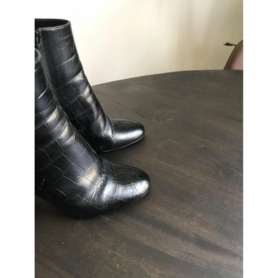 Pre-owned Saint Laurent Loulou Leather Ankle Boots In Black