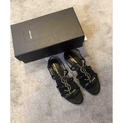 Pre-owned Saint Laurent Cassandra Black Leather Sandals