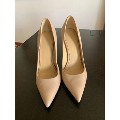 Pre-owned Theory Beige Leather Heels