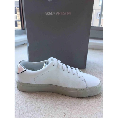 Pre-owned Axel Arigato Leather Trainers In White