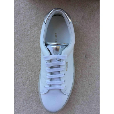 Pre-owned Axel Arigato Leather Trainers In White