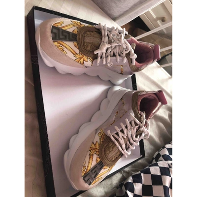 Pre-owned Versace Pink Cloth Trainers
